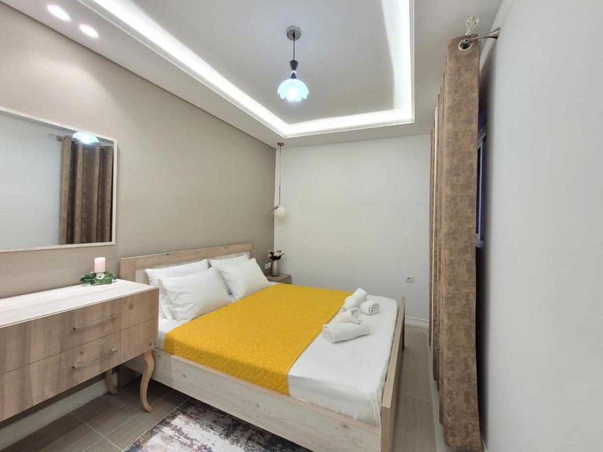 Anis Apartments Sarandë Esterno foto
