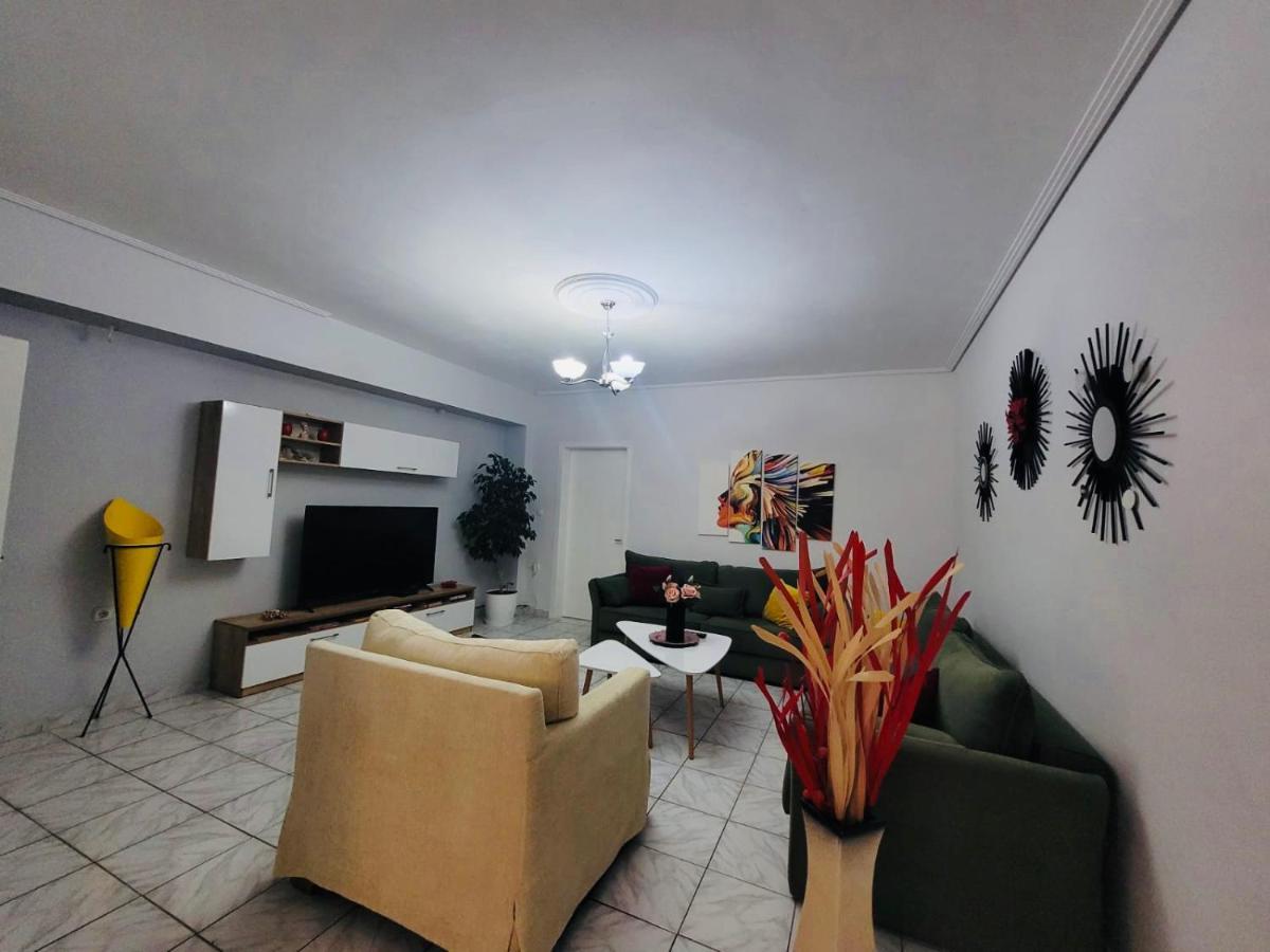Anis Apartments Sarandë Esterno foto