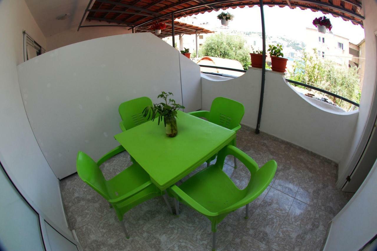 Anis Apartments Sarandë Esterno foto